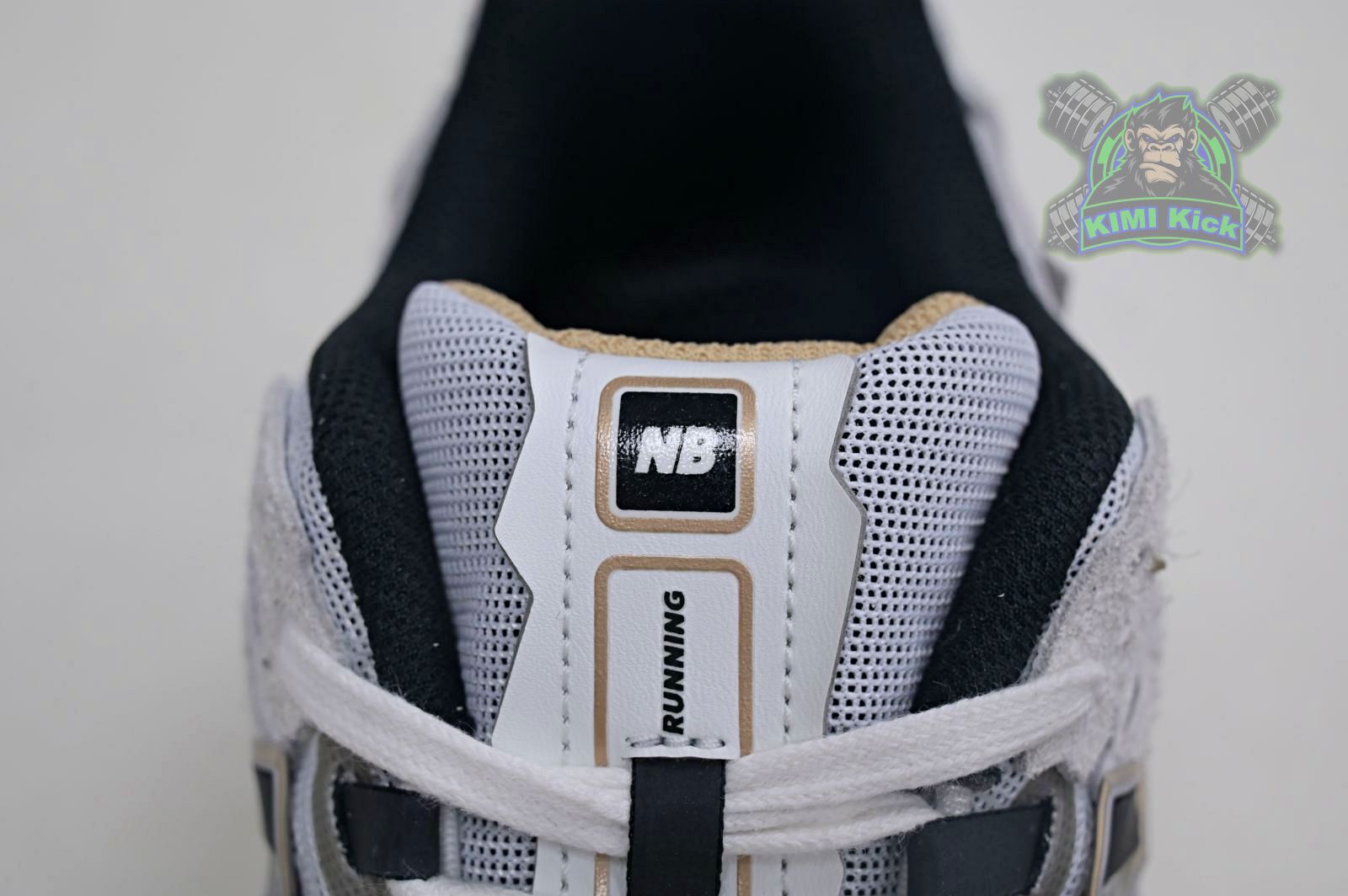 New Balance NB 1906R