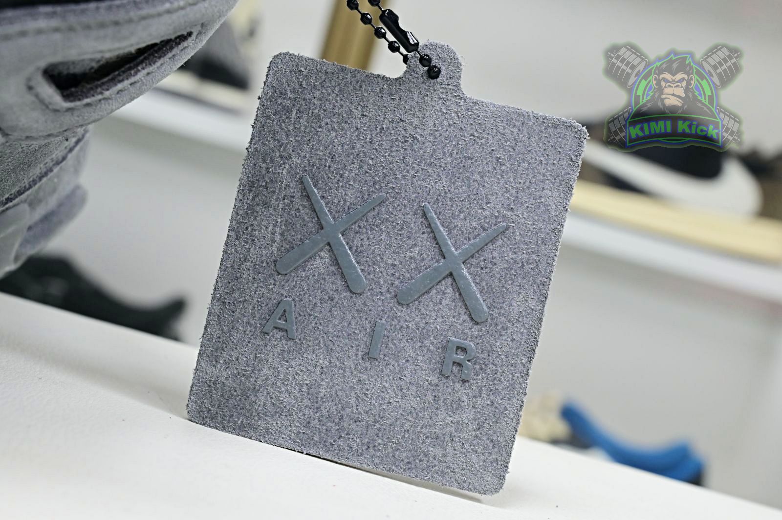 Jordan Air Jordan 4 retro kaws