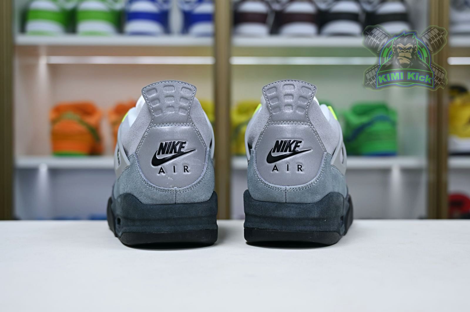 Jordan Air Jordan 4 retro se'95neon