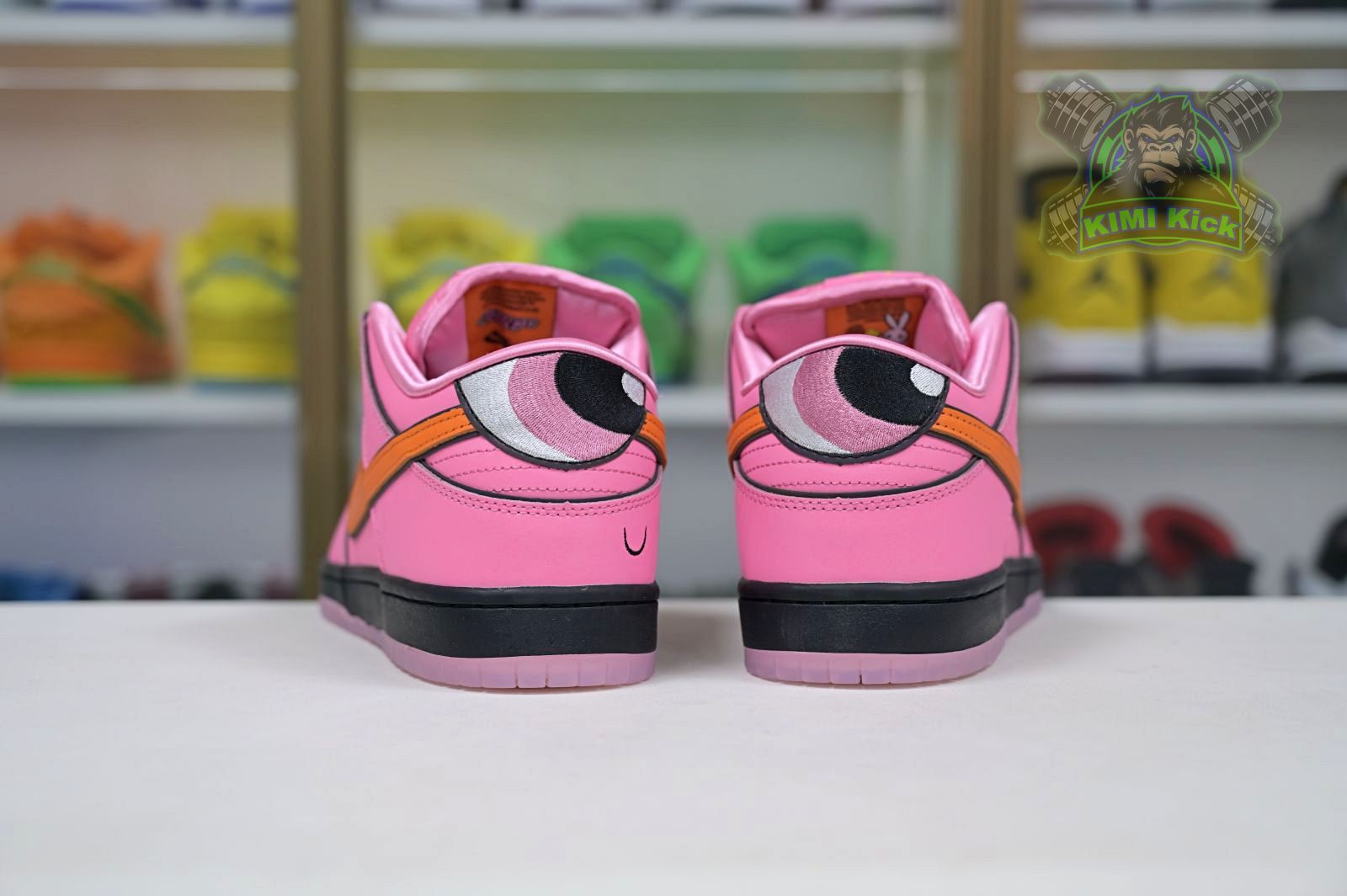 The Powerpuff Girls x Nike Dunk SB Low