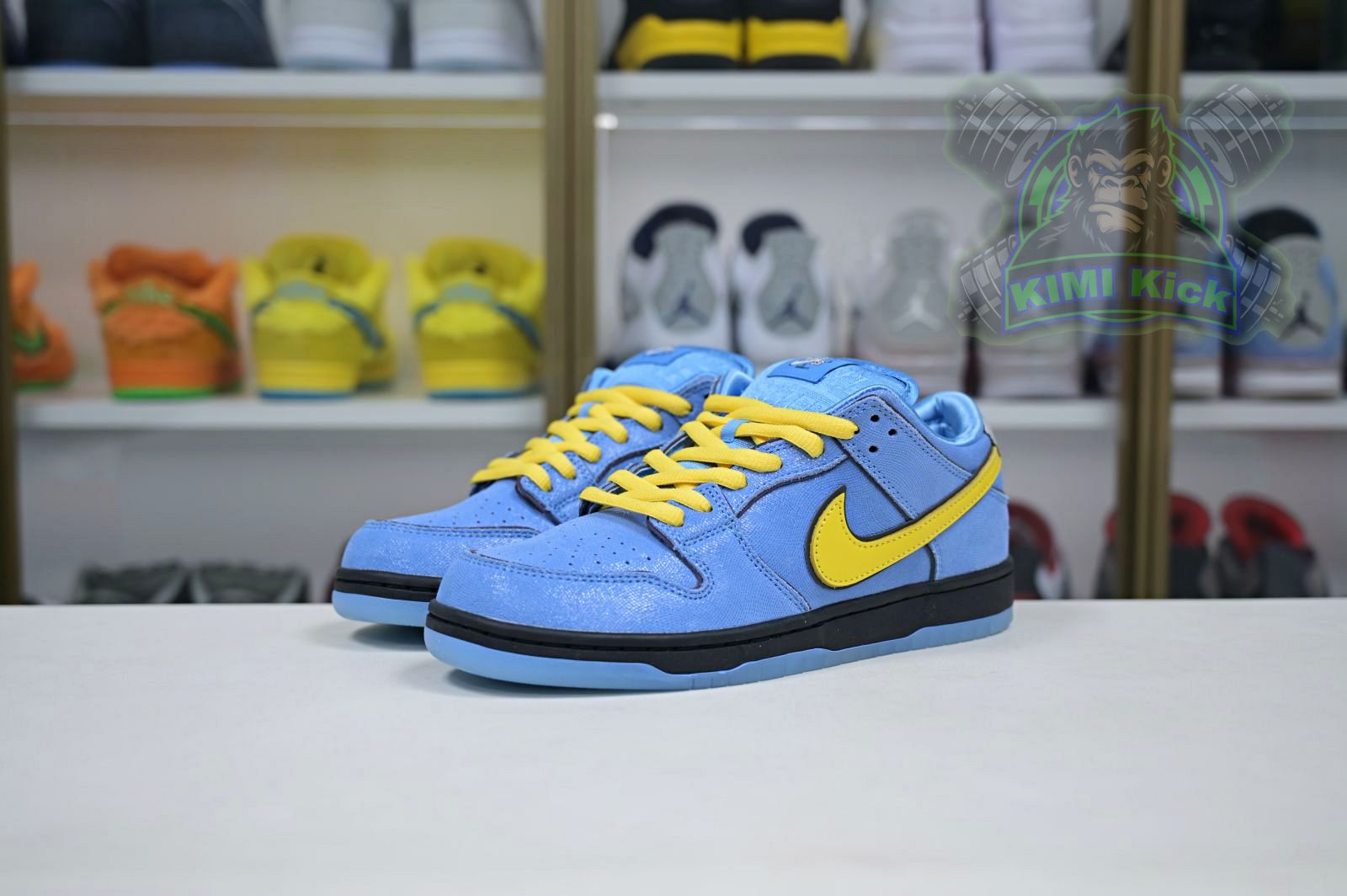 The Powerpuff Girls x Nike Dunk SB Low