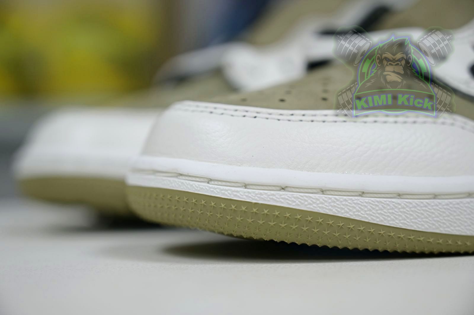 Travis Scott x Air Jordan 1  Low Golf 6.0