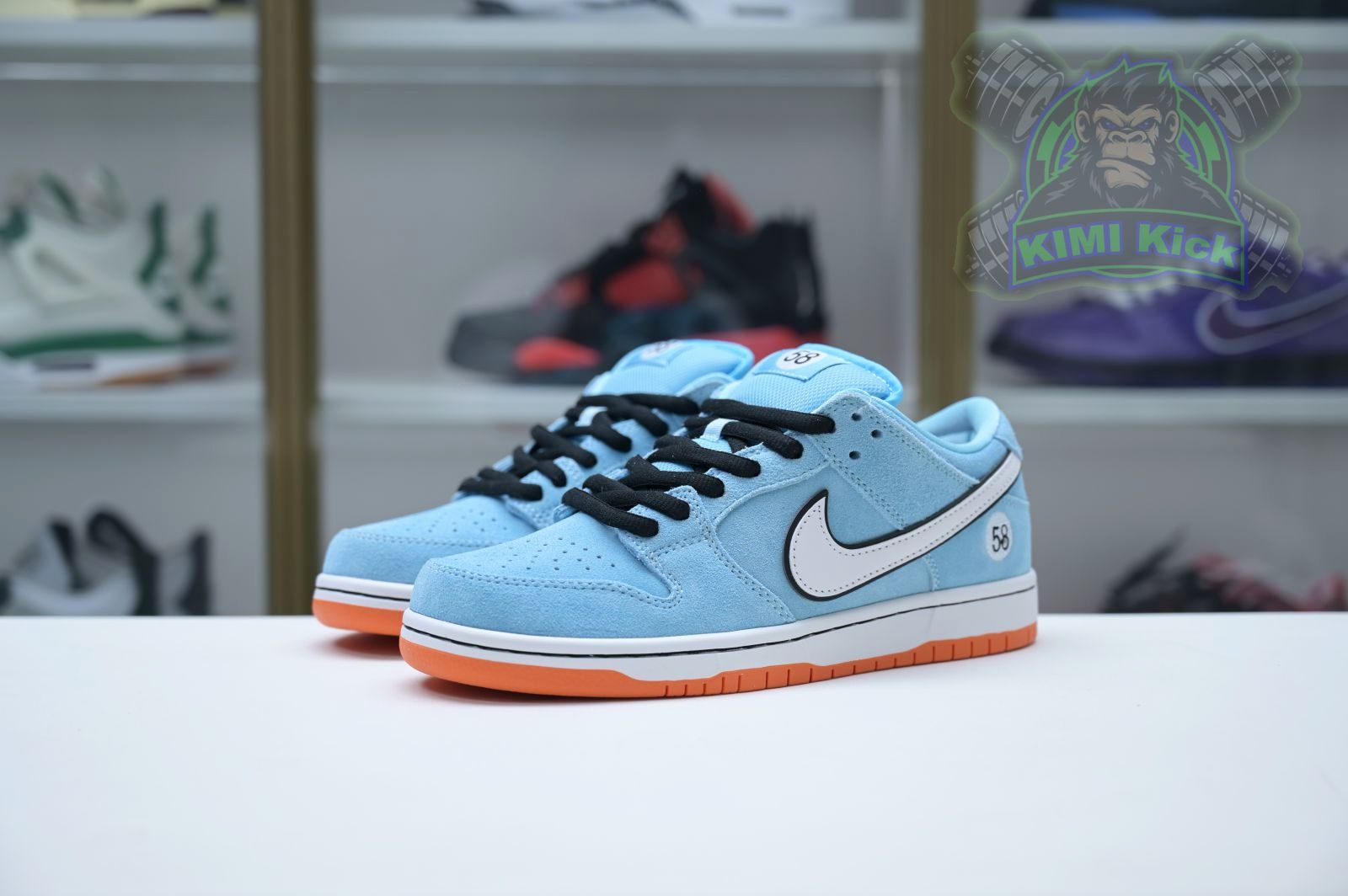 Nike Dunk SB Low Pro 