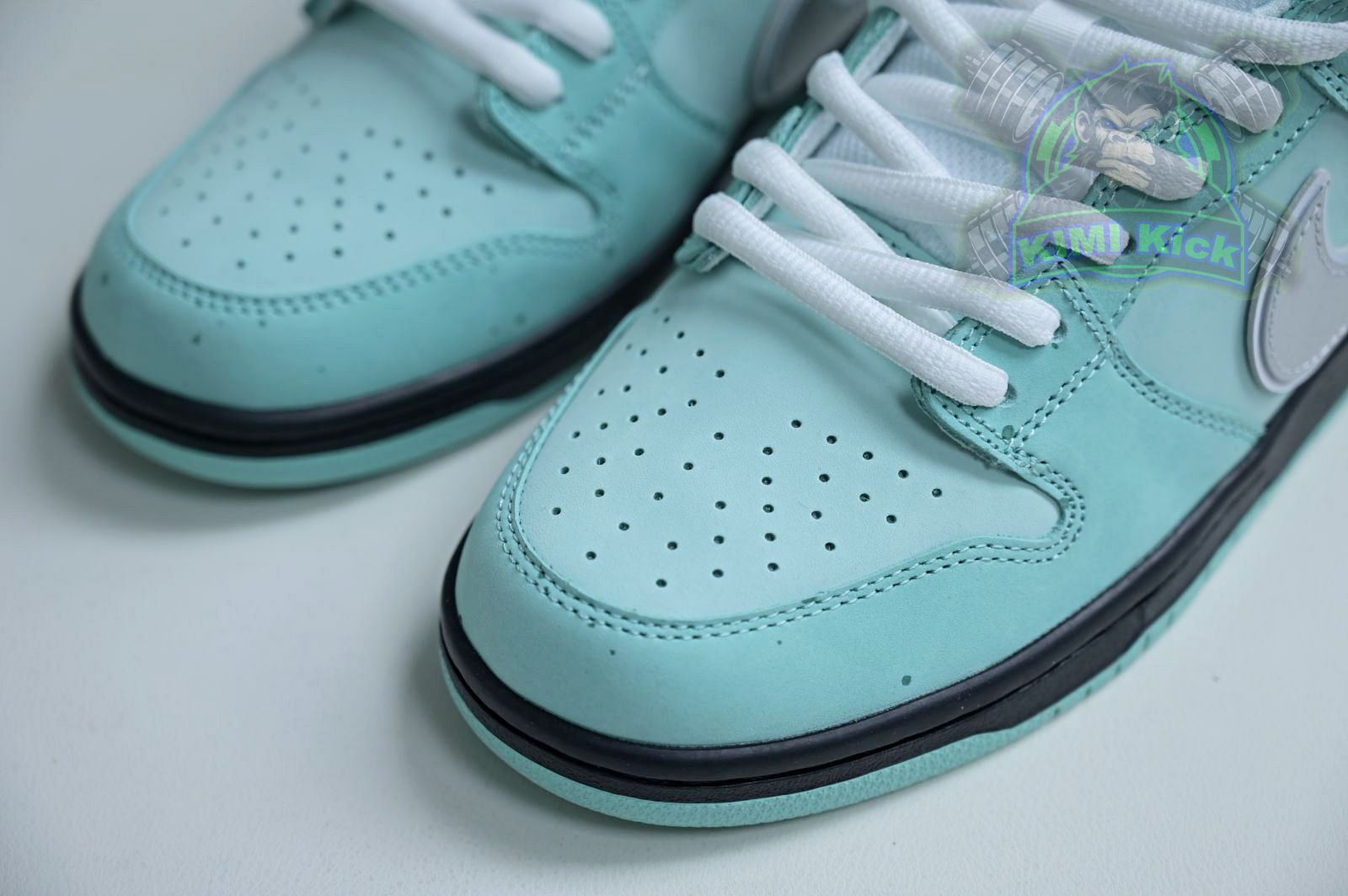 Tiffany Dunk SB