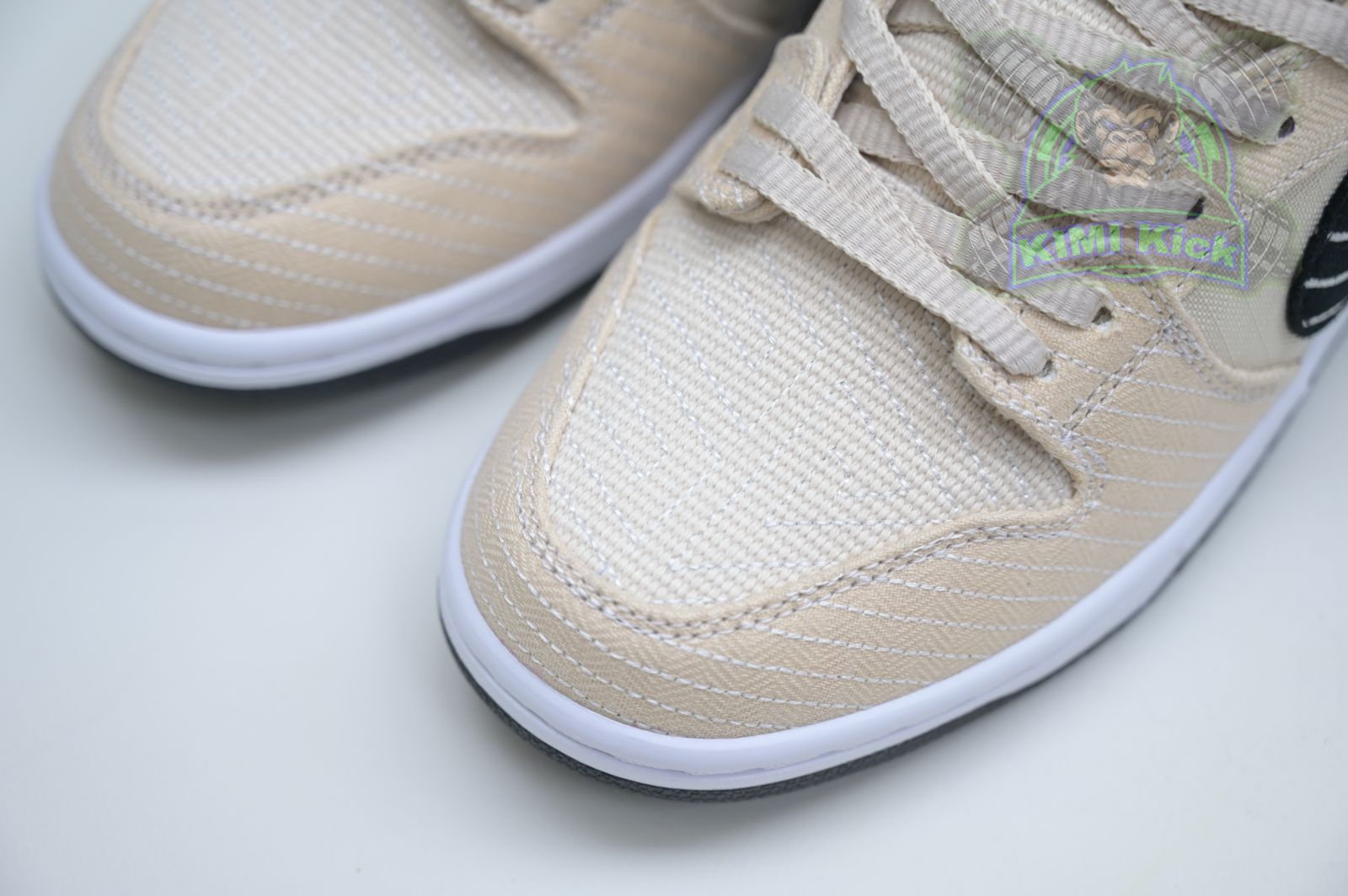 Albino & Preto x Nike Dunk SB Low Pro 