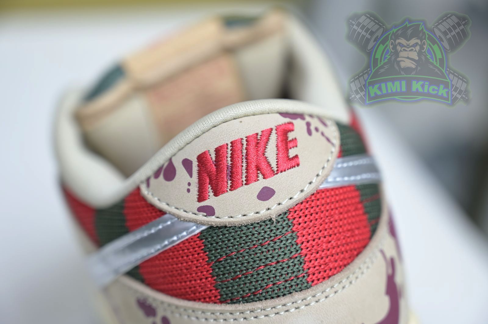 Nike Dunk SB Low Freddy Krueger