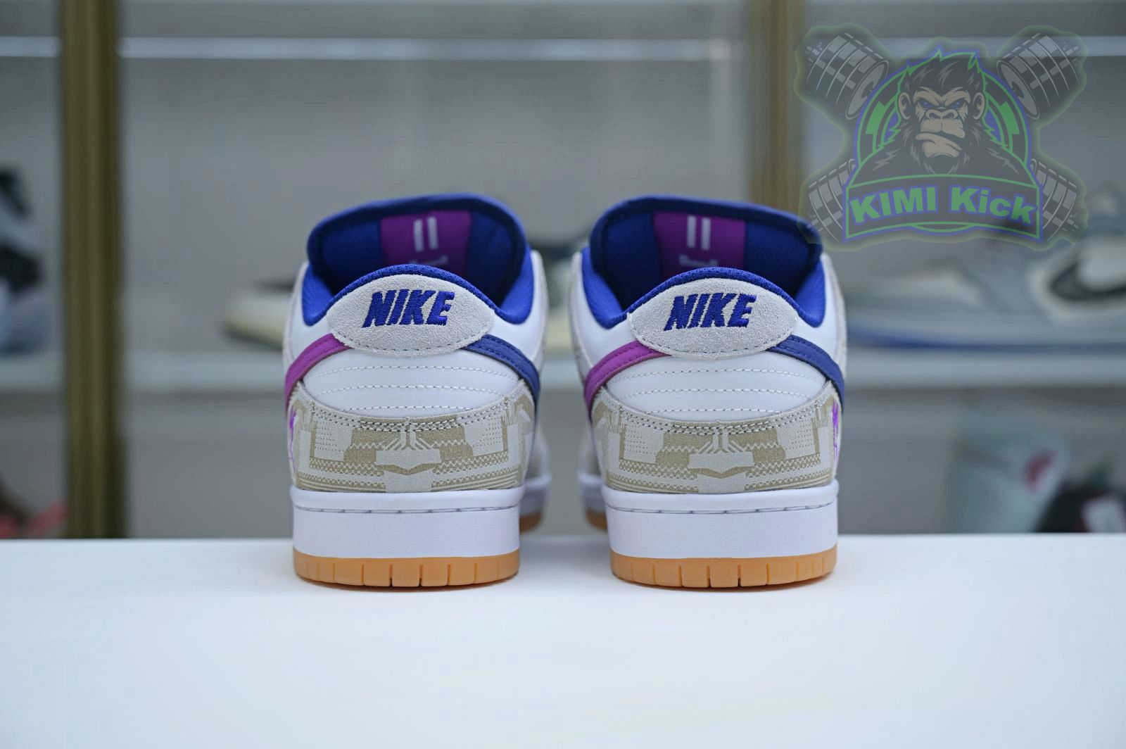 Rayssa Leal x Nike SB Dunk Low