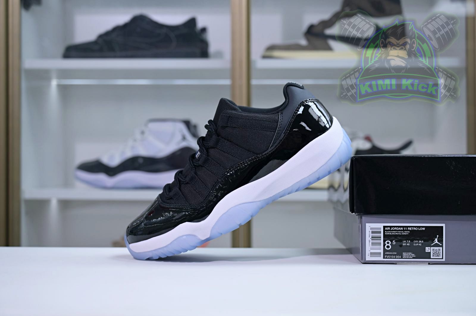 Air Jordan 11 Low