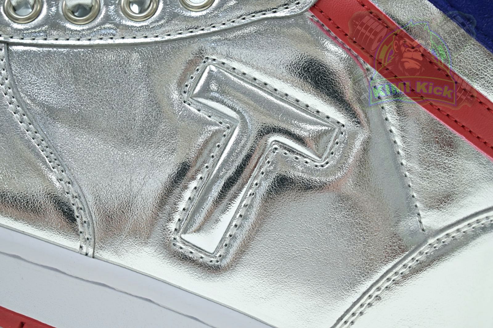 Never Surrender Trump sneakers MAGA.1