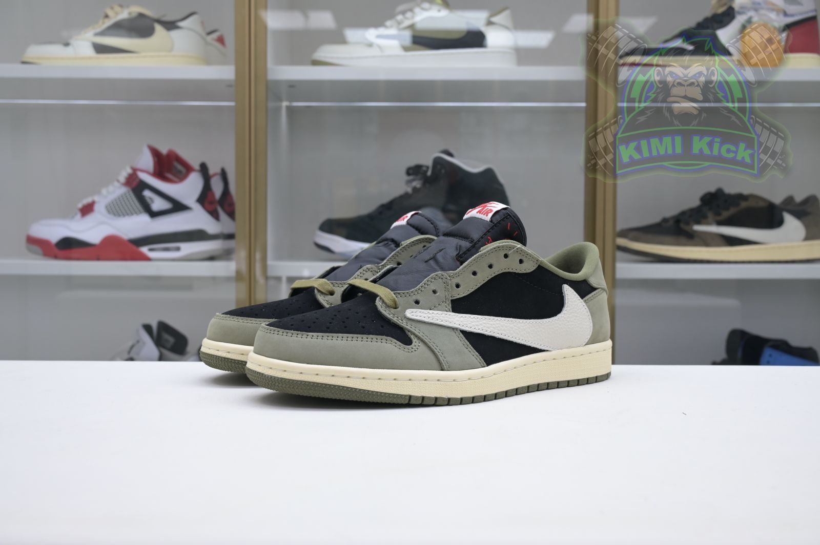 Travis Scott x Jordan Air Jordan 1 Low OG 7.0