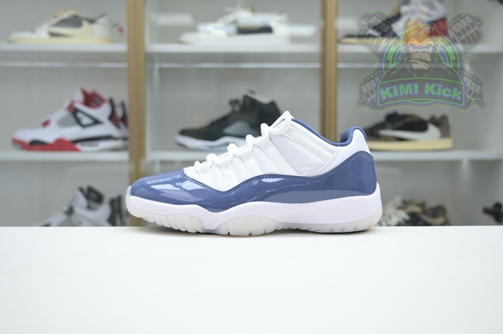Jordan Air Jordan 11 Low“Diffused Blue”