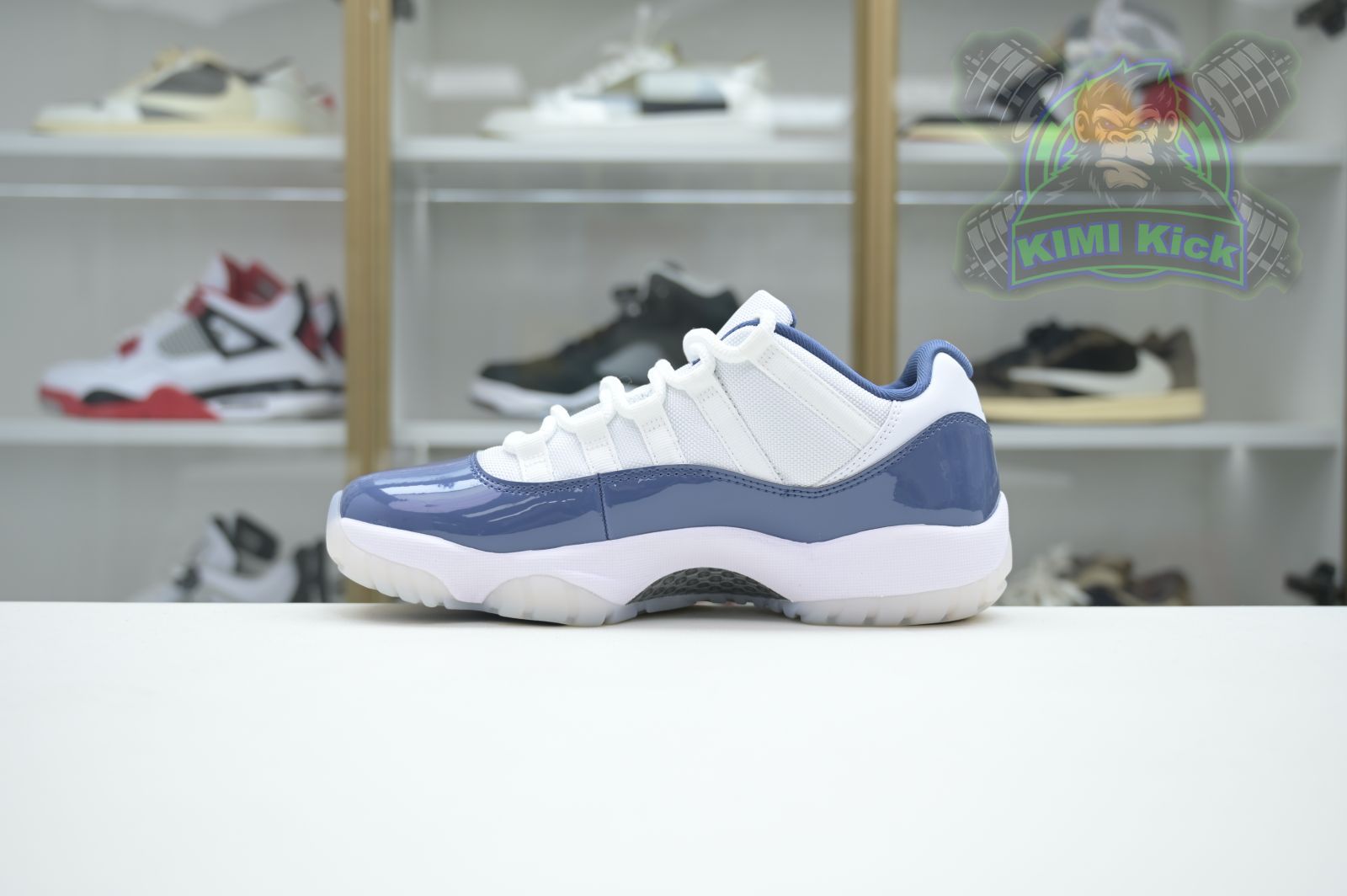 Jordan Air Jordan 11 Low“Diffused Blue”