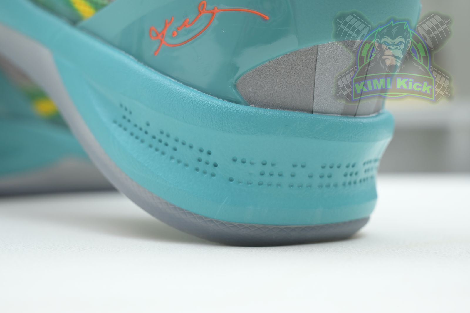 Nike Kobe 8 Protro“Venice Beach”  2024