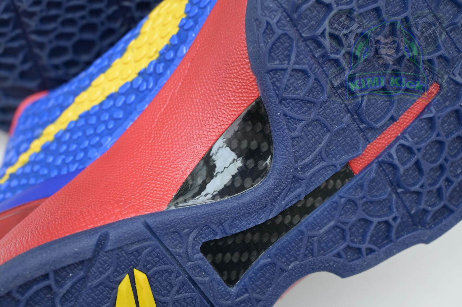 Nike Zoom Kobe 6  FC Barcelona Home