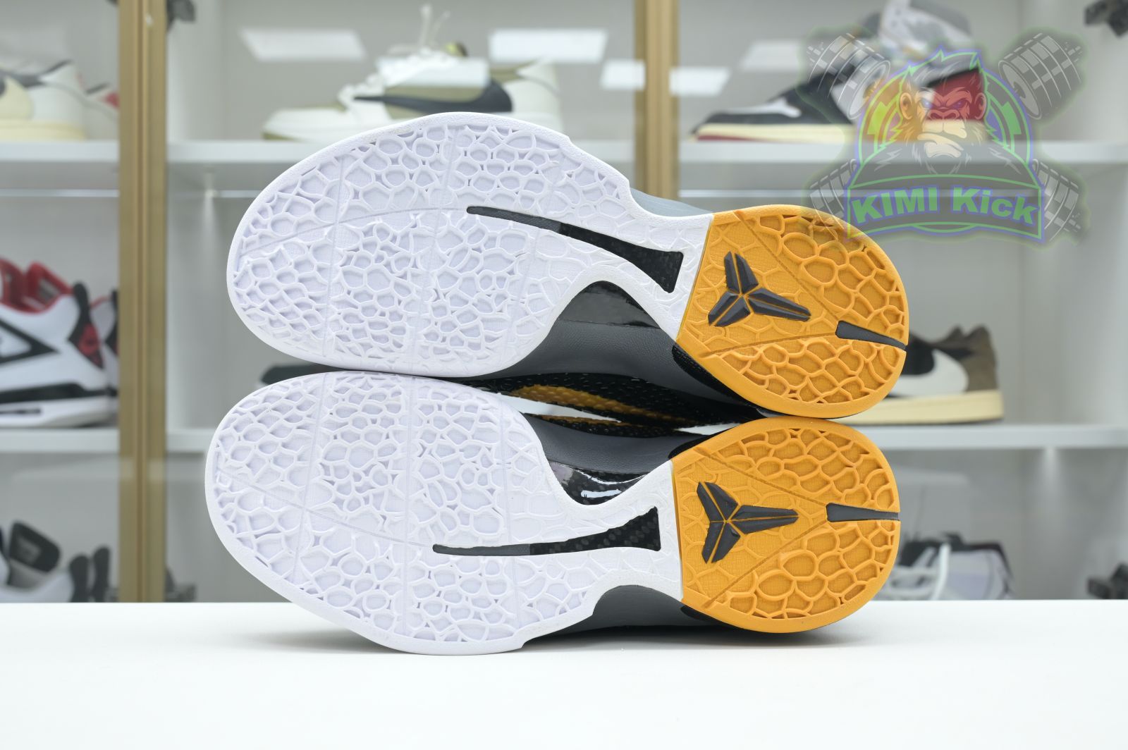 Nike Zoom Kobe 6 Black Del Sol