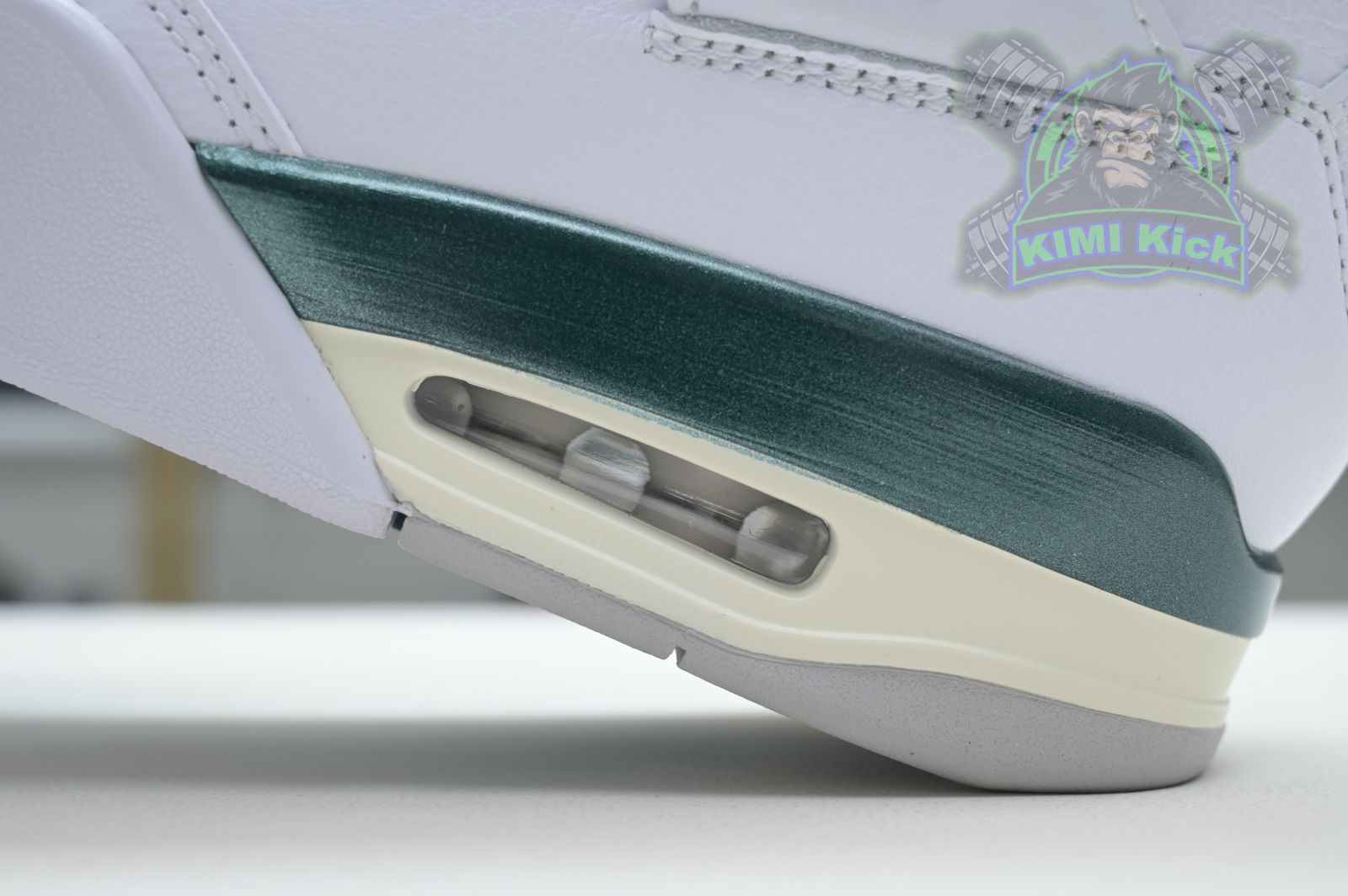 Air Jordan 4 Oxidized Green
