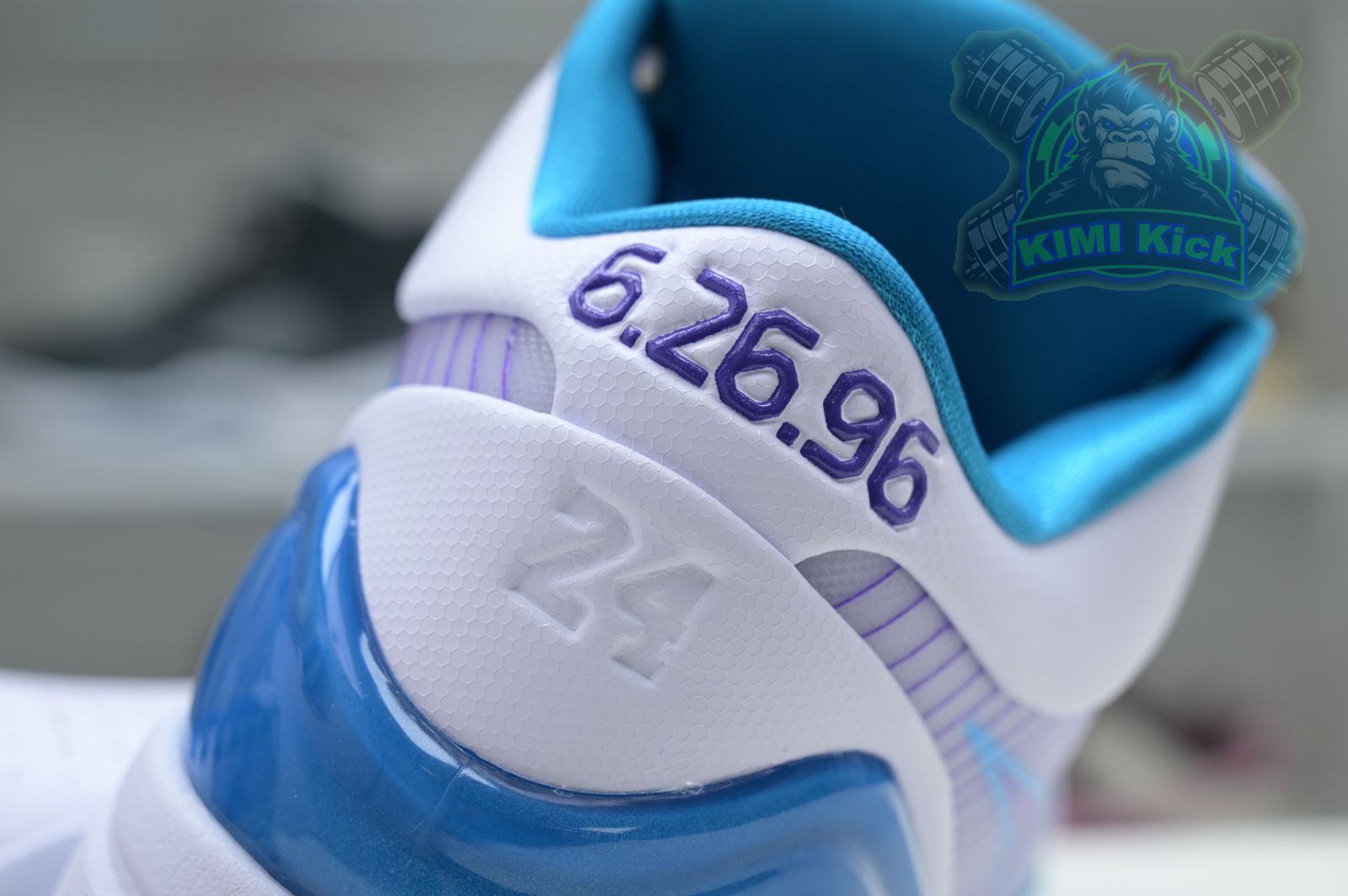 Nike Zoom Kobe 4 Protro 