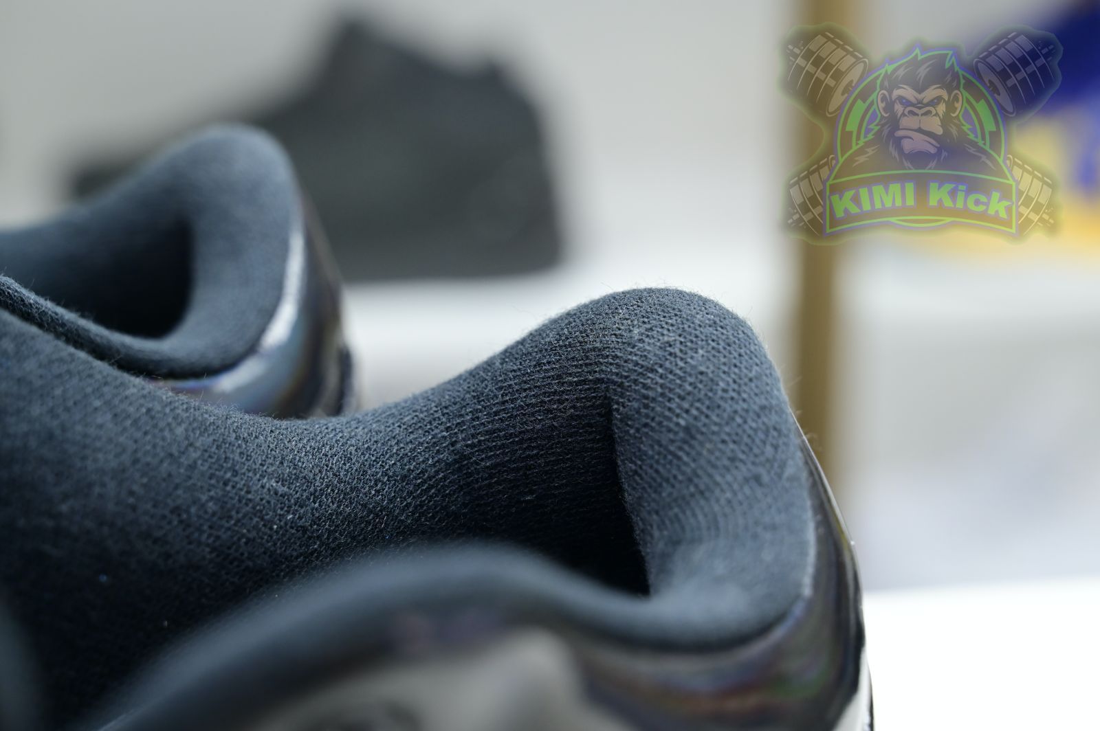 UNDEFEATED x Nike Zoom Kobe 4 Protro