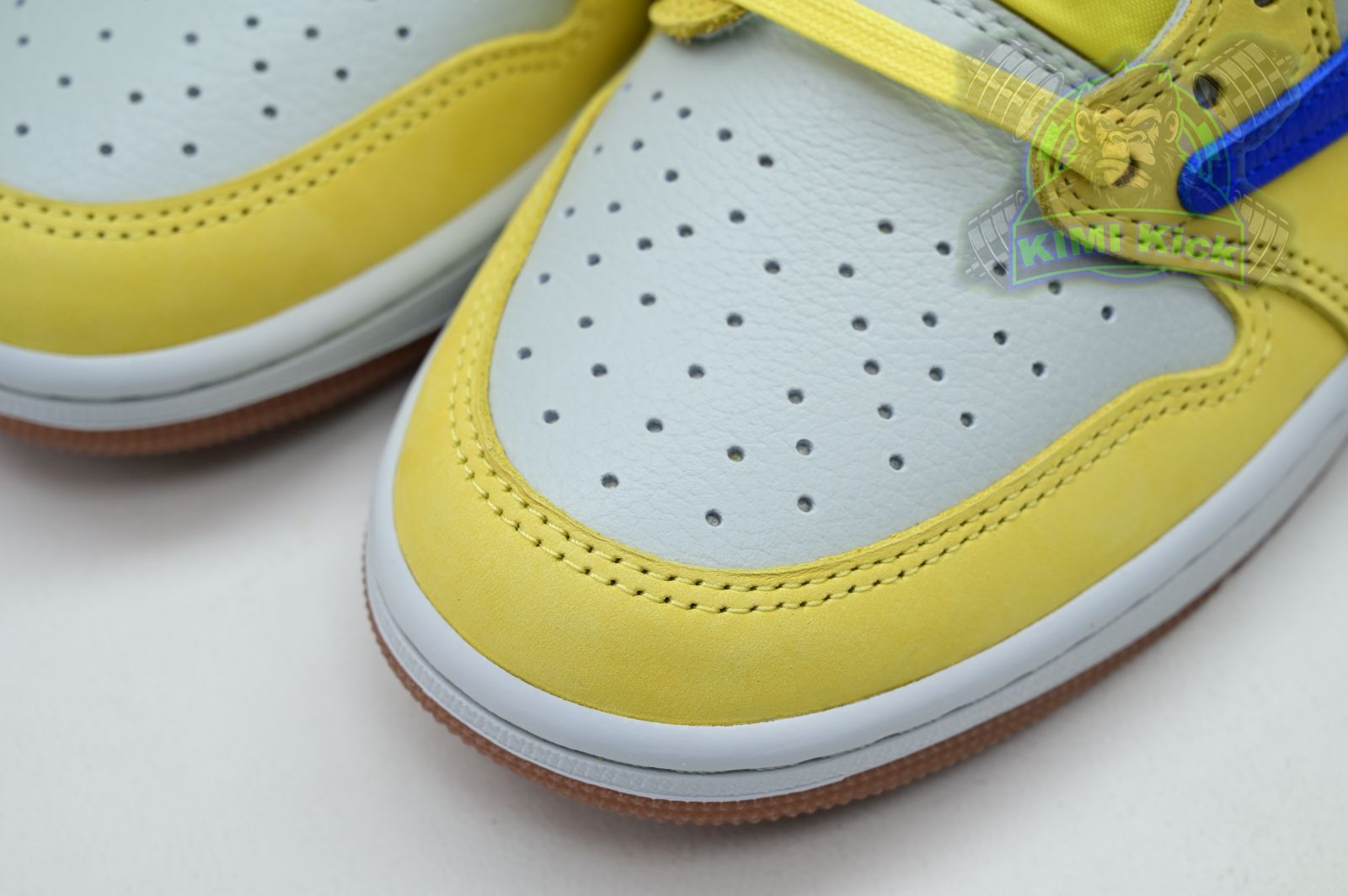 Travis Scott x Jordan Air Jordan 1 Low Canary