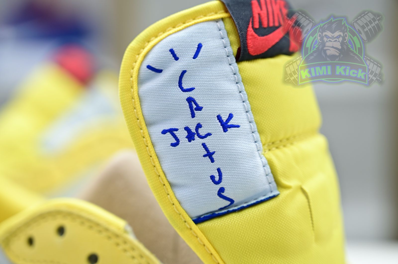 Travis Scott x Jordan Air Jordan 1 Low Canary