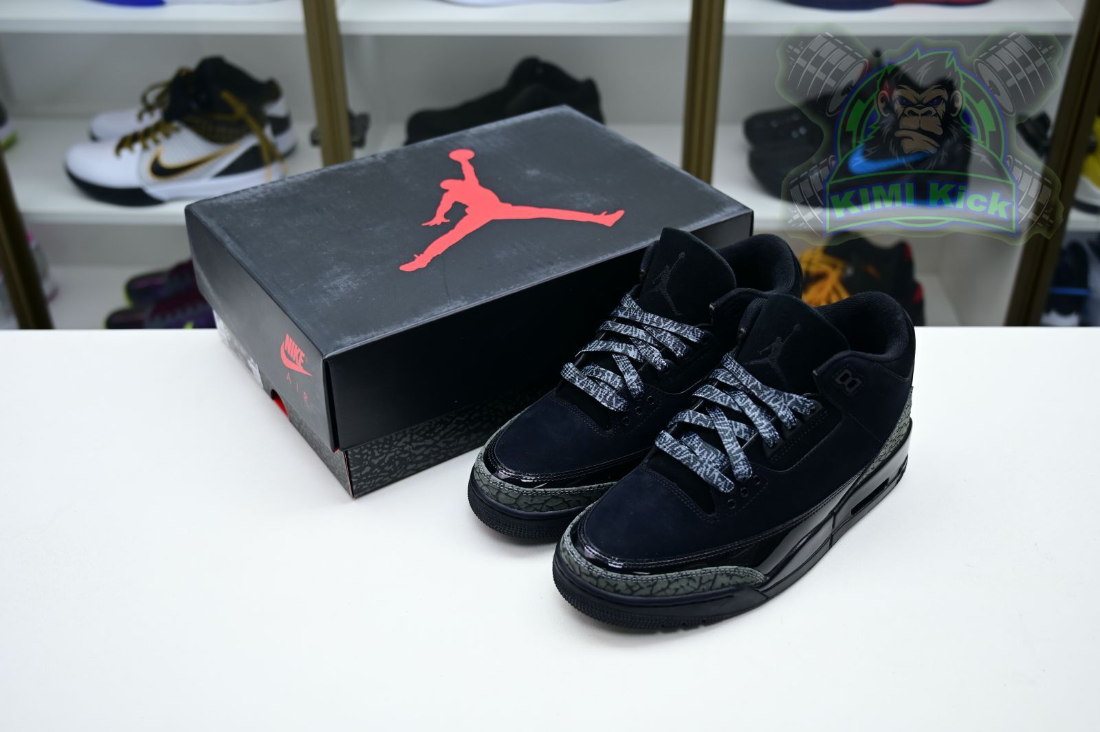 AIR JORDAN 3 RETRO
