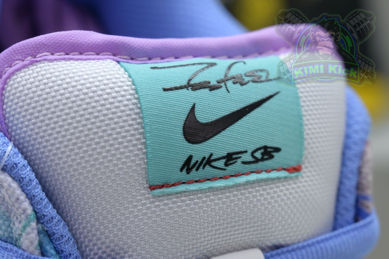 Futura Laboratories x Nike Dunk SB