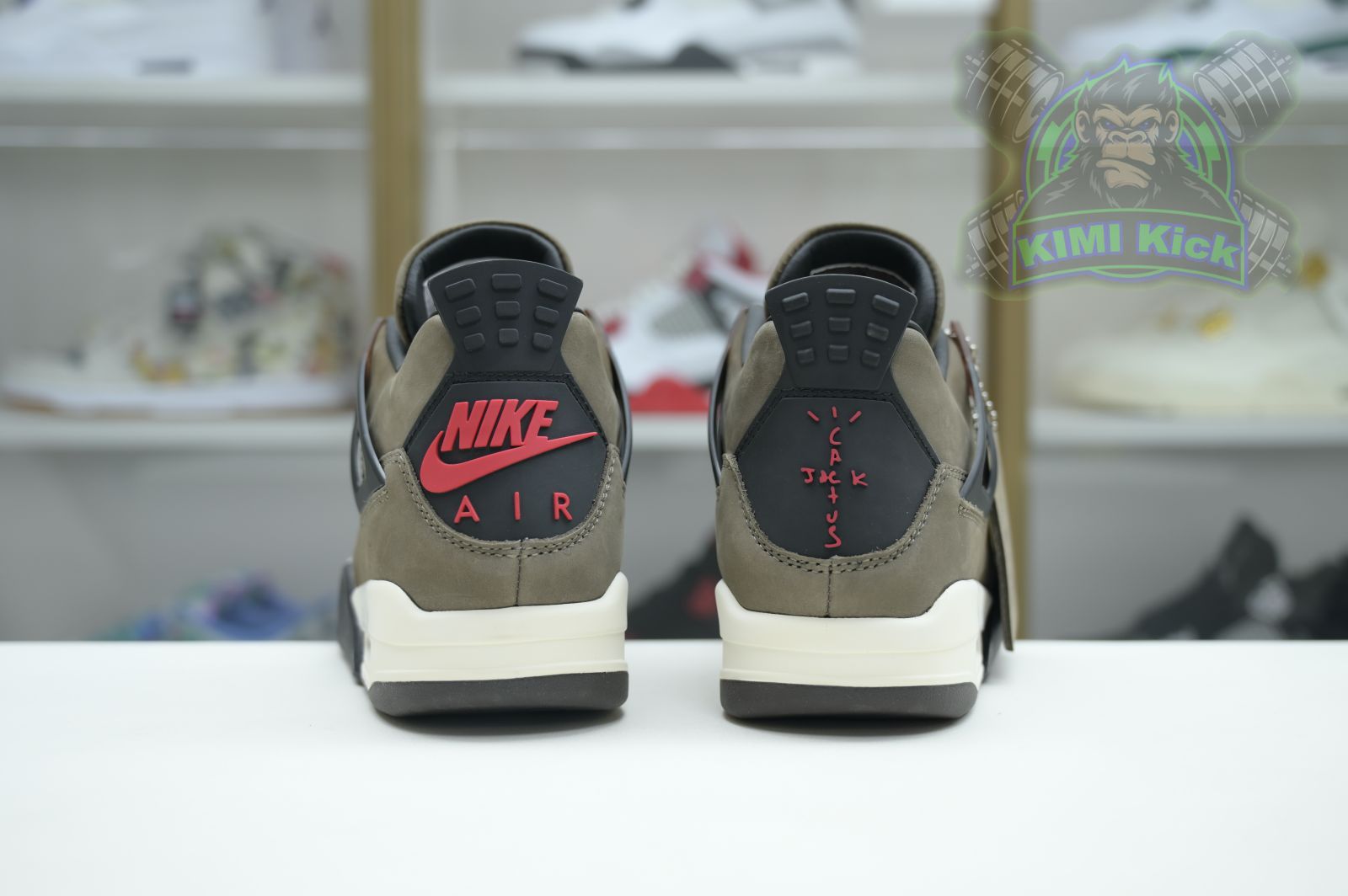 AIR JORDAN 4 RETRO COLOR
