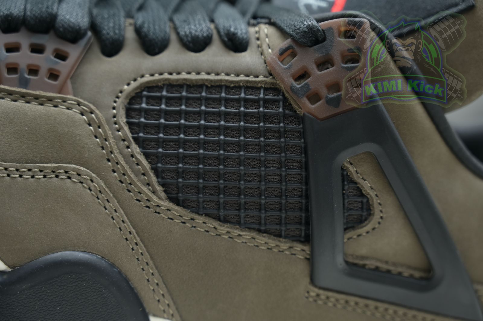 AIR JORDAN 4 RETRO COLOR