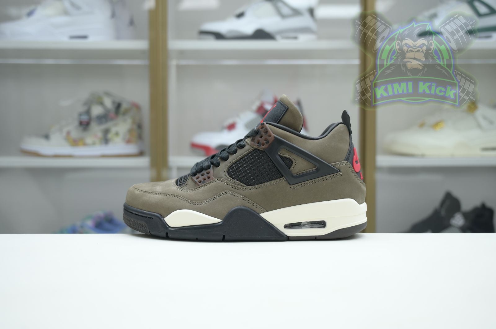 AIR JORDAN 4 RETRO COLOR