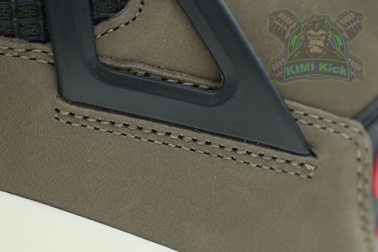 AIR JORDAN 4 RETRO COLOR