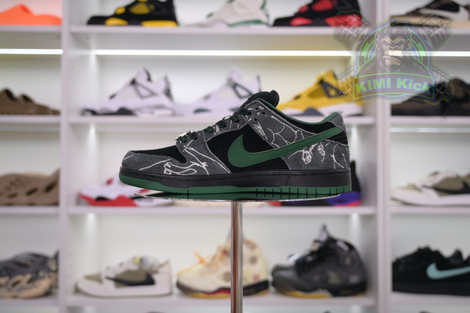 There Skateboards x Nike Dunk SB