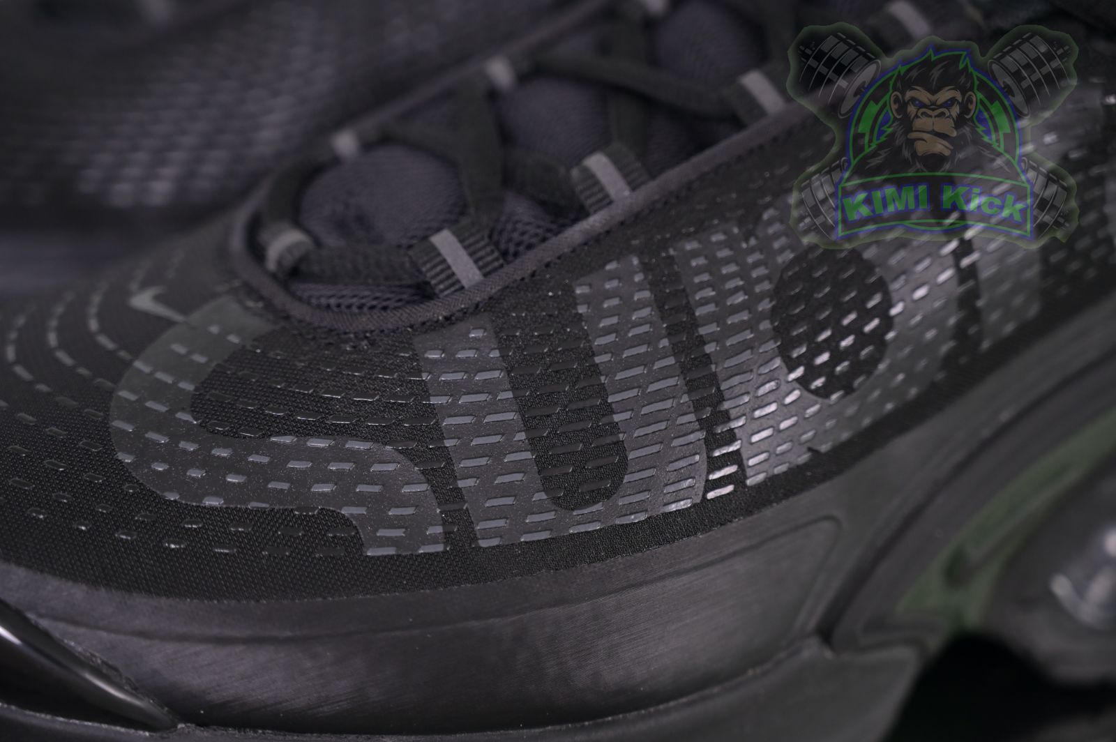 Supreme x Nike Air Max Dn