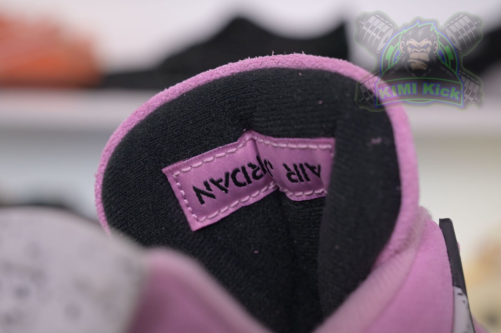 Jordan Air Jordan 4“Orchid”