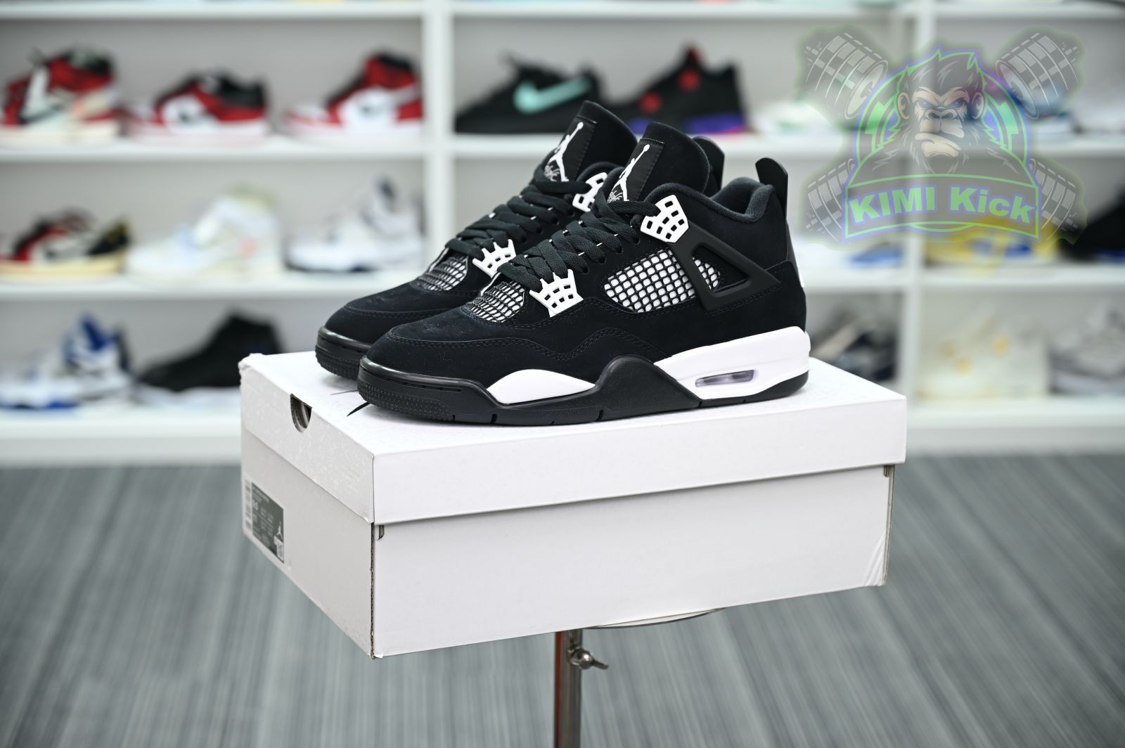 Jordan Air Jordan 4 Retro