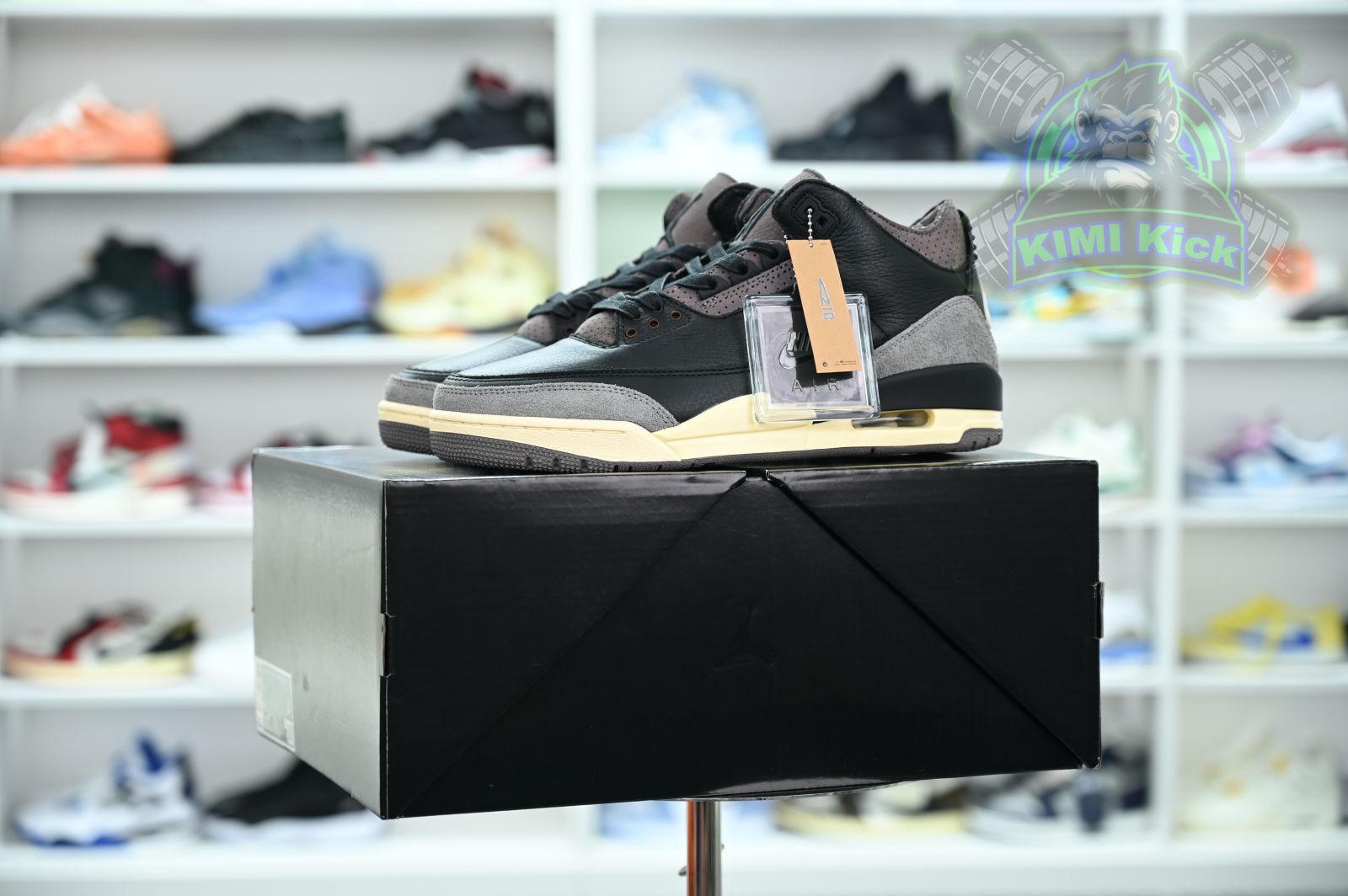A Ma Maniere x Jordan Air Jordan 3