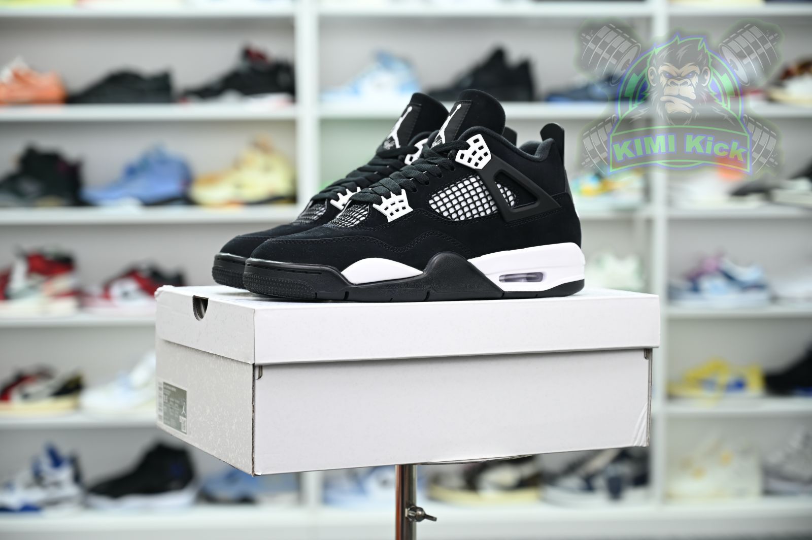 Jordan Air Jordan 4 Retro