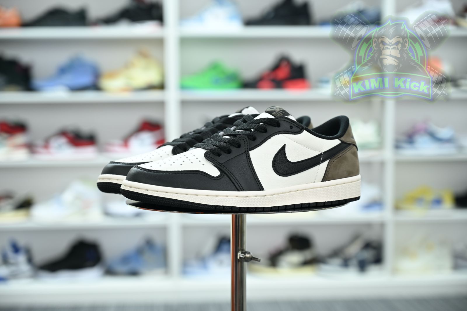 Jordan Air Jordan 1 Low OG 