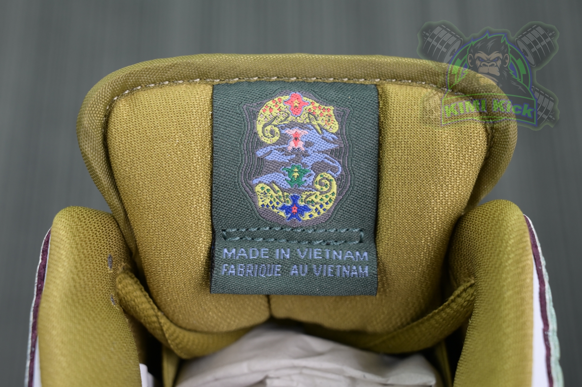 Alexis Sablone x Nike Dunk SB Low