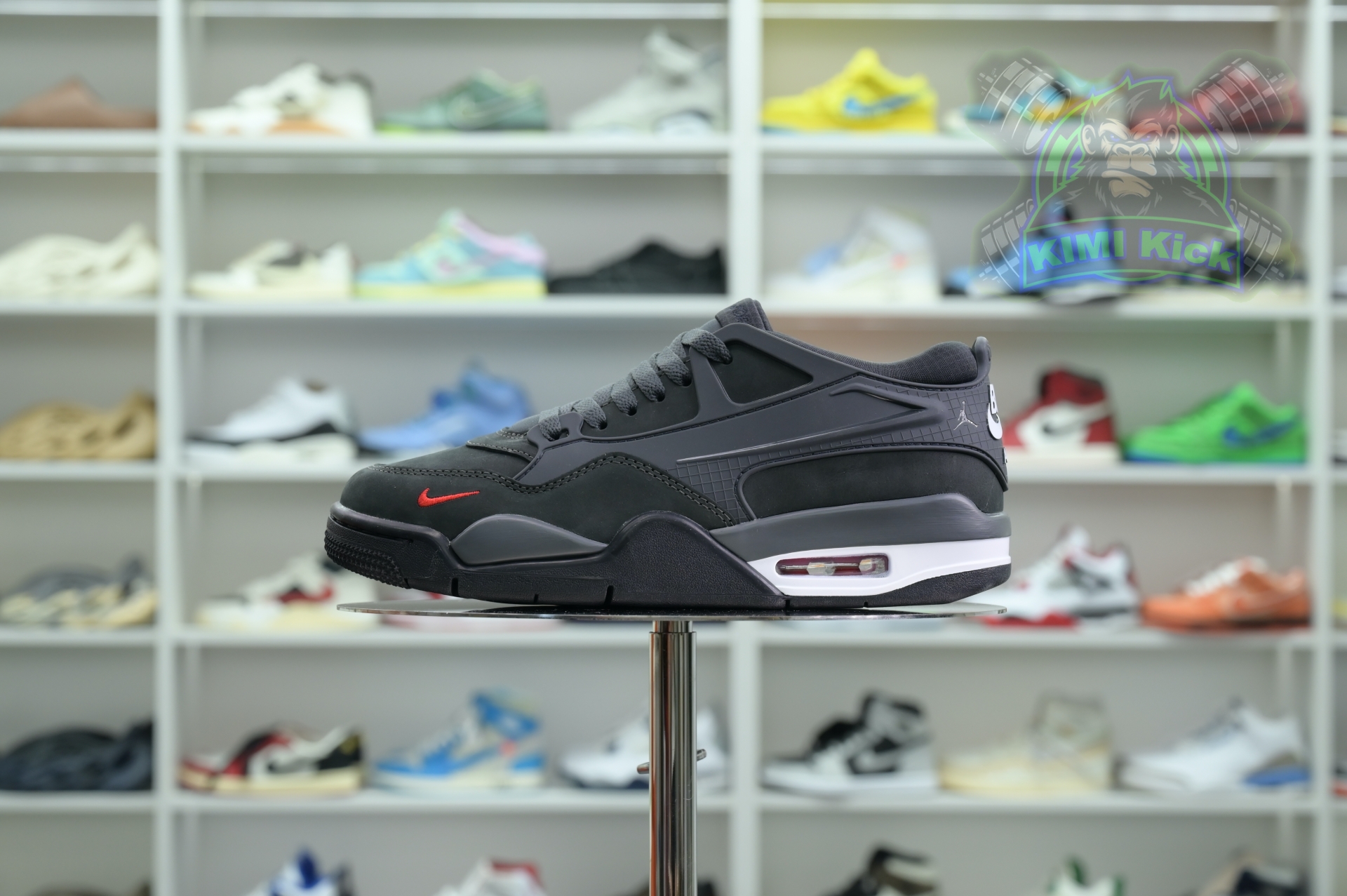 Nigel Sylvester x Jordan Air Jordan 4 RM SP “Anthracite”