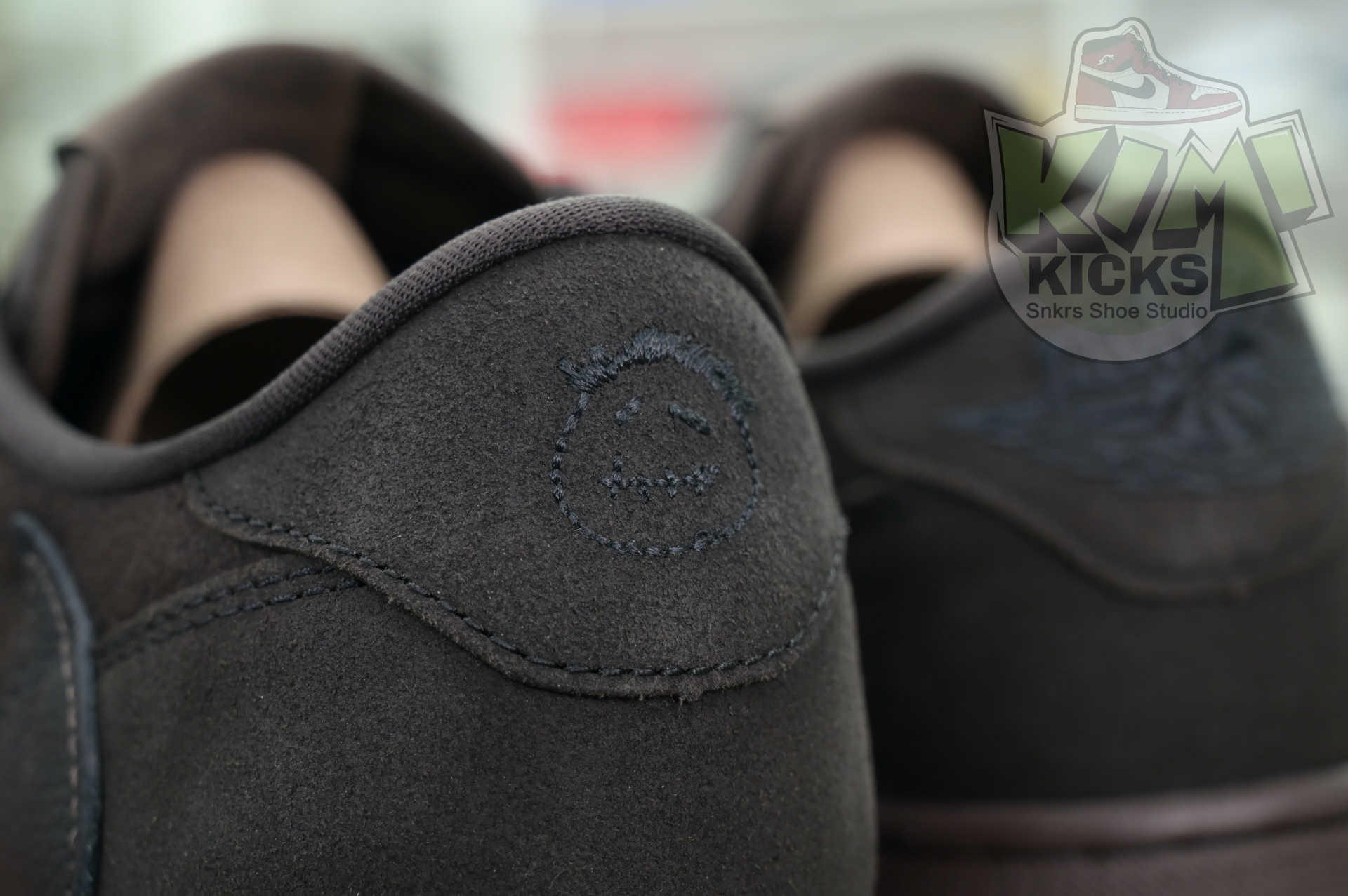 Travis Scott x Jordan Air Jordan 1 Low OG“Velvet Brown”