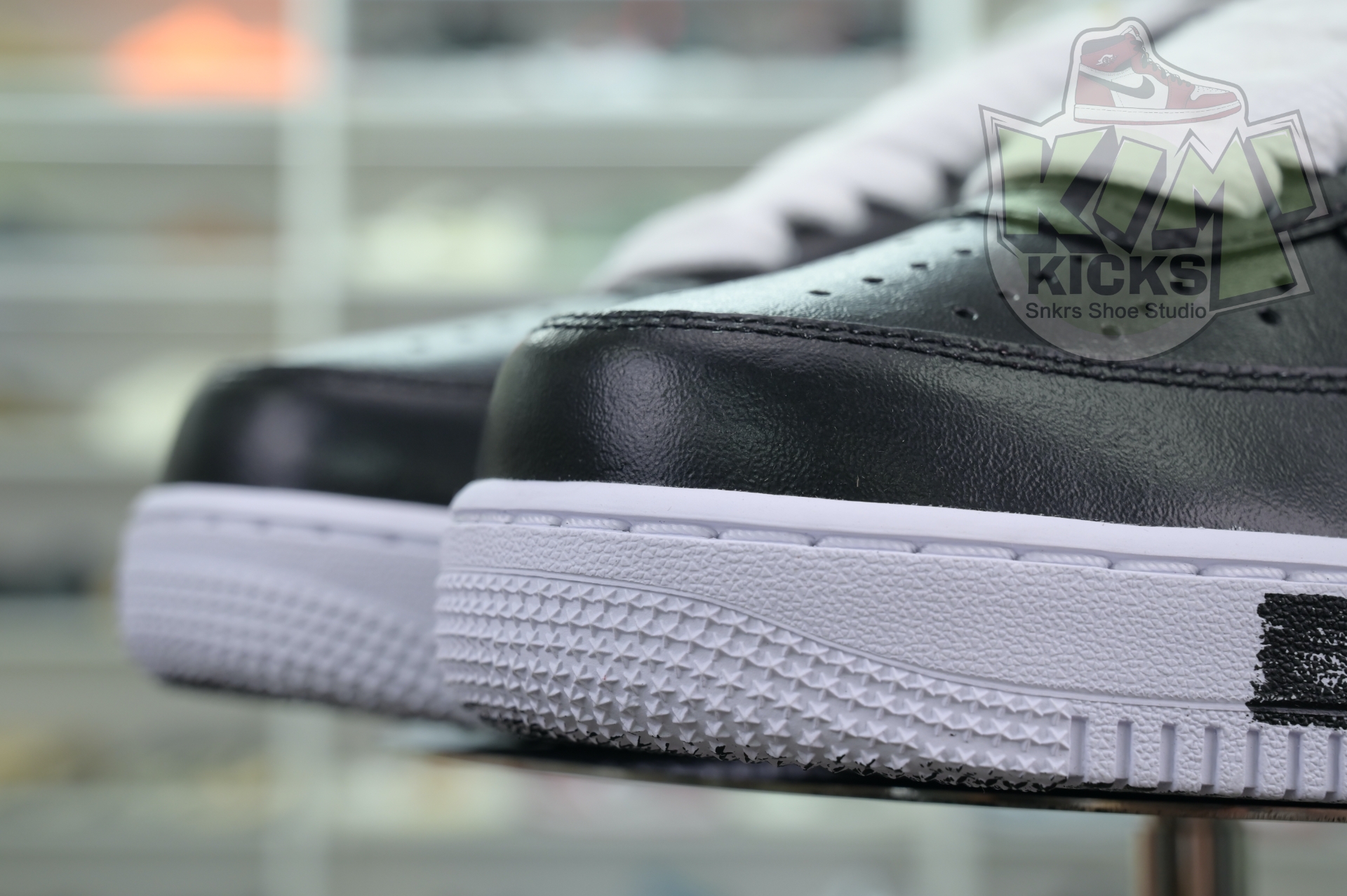 Peaceminusone x Nike Air Force 1 “Para- Noise 3.0”