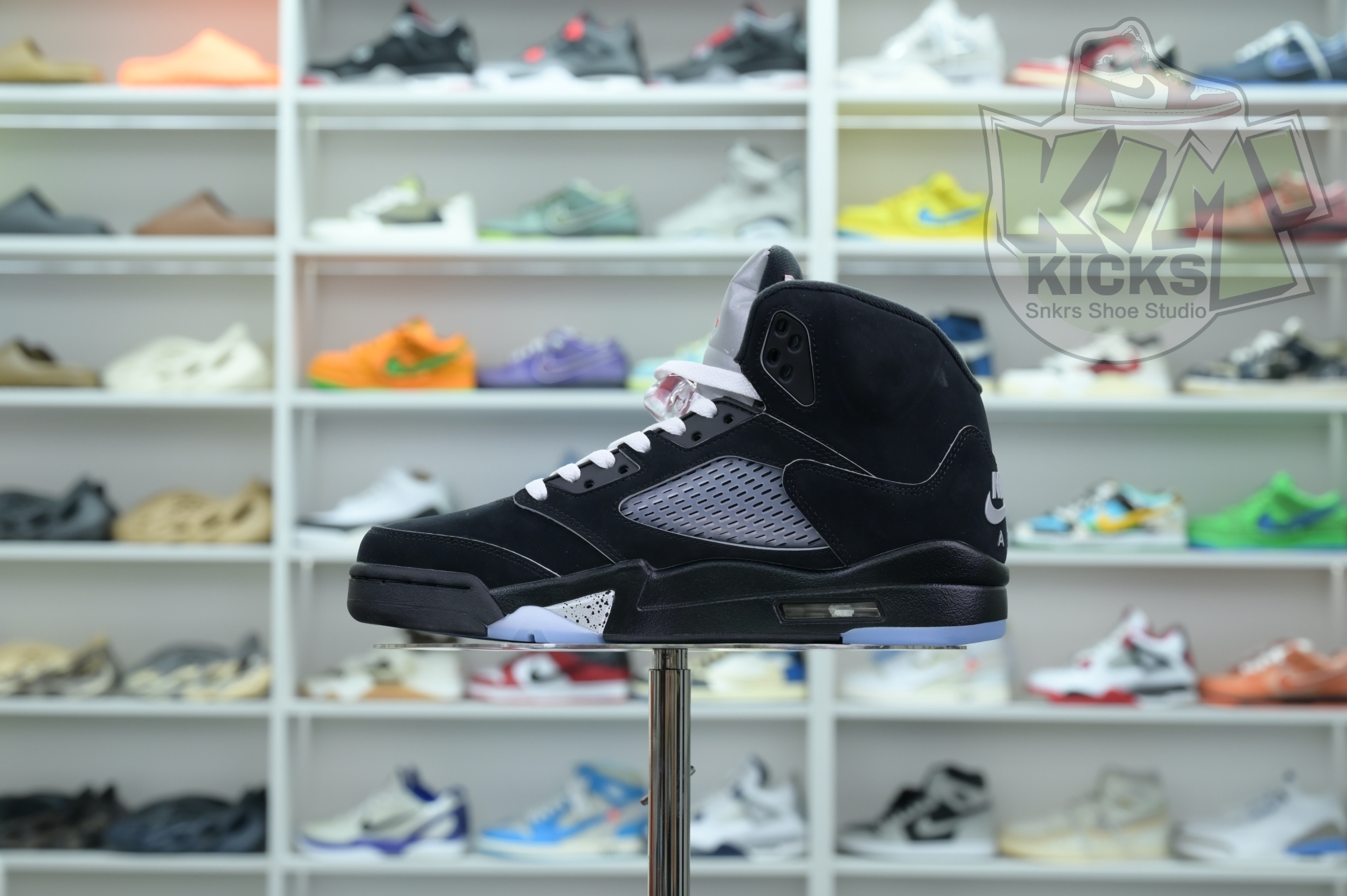 Jordan Air Jordan 5“BLACK METALLIC REIMAGINED”