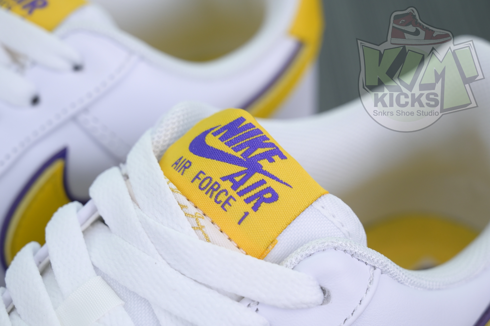 Kobe Bryant x Nike Air Force 1