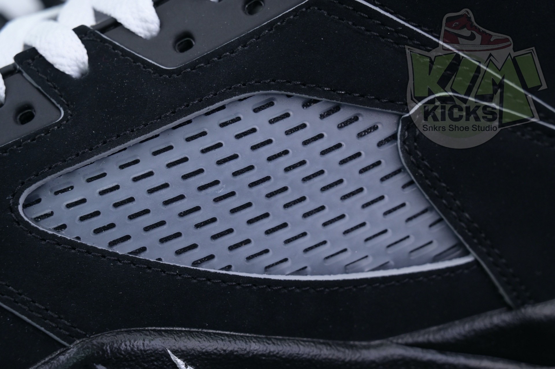 Jordan Air Jordan 5“BLACK METALLIC REIMAGINED”