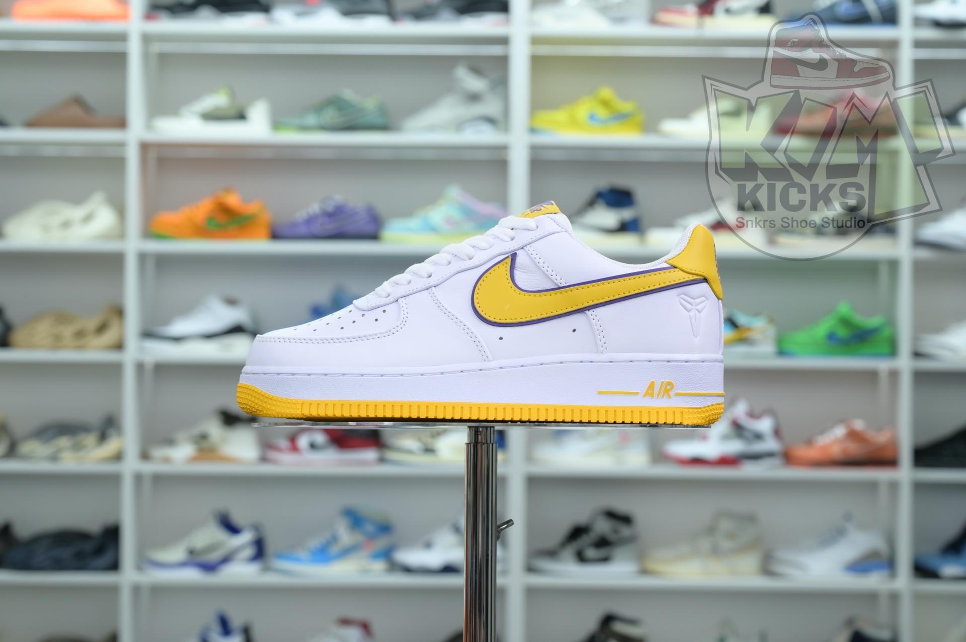 Kobe Bryant x Nike Air Force 1