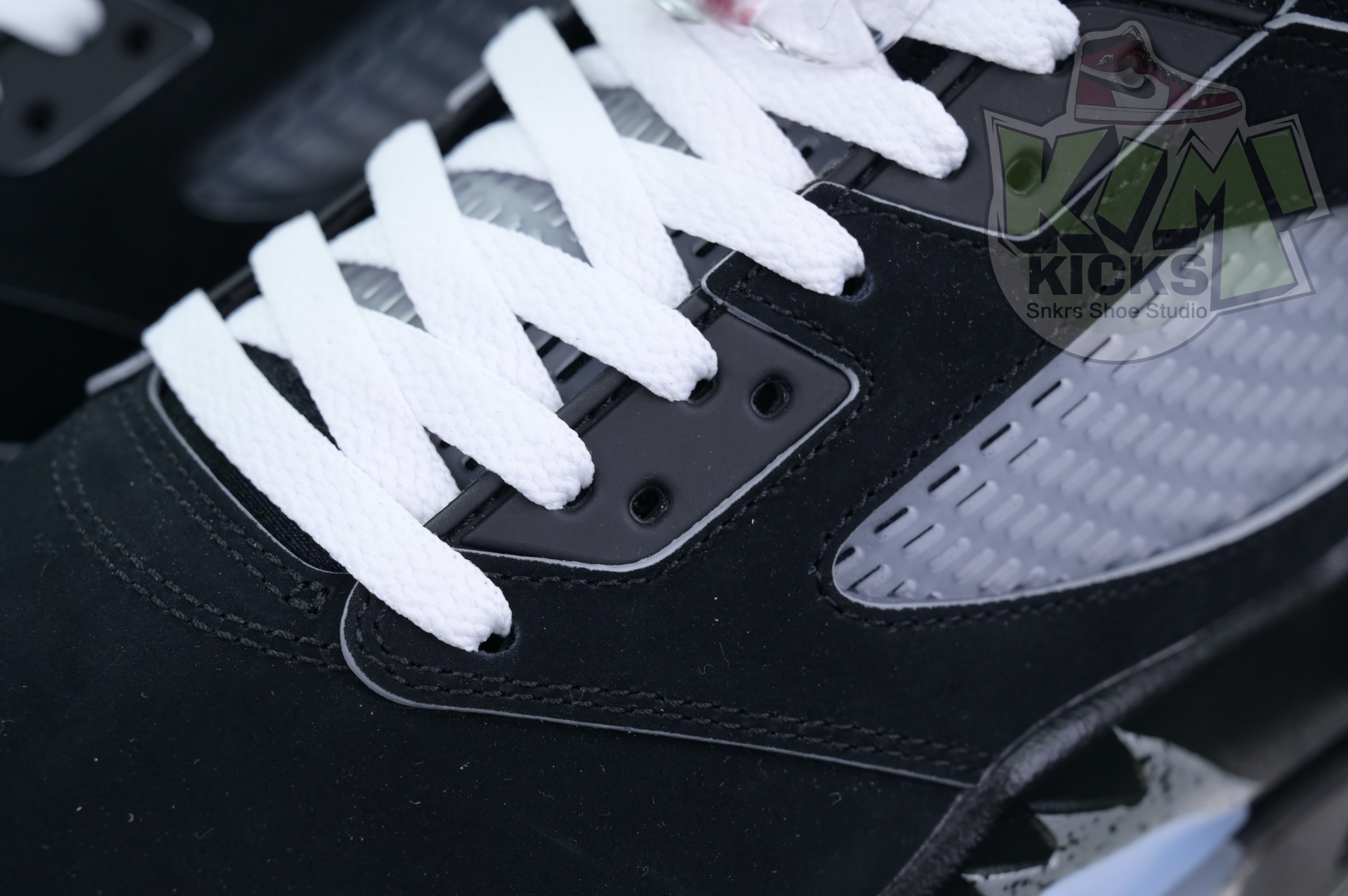 Jordan Air Jordan 5“BLACK METALLIC REIMAGINED”