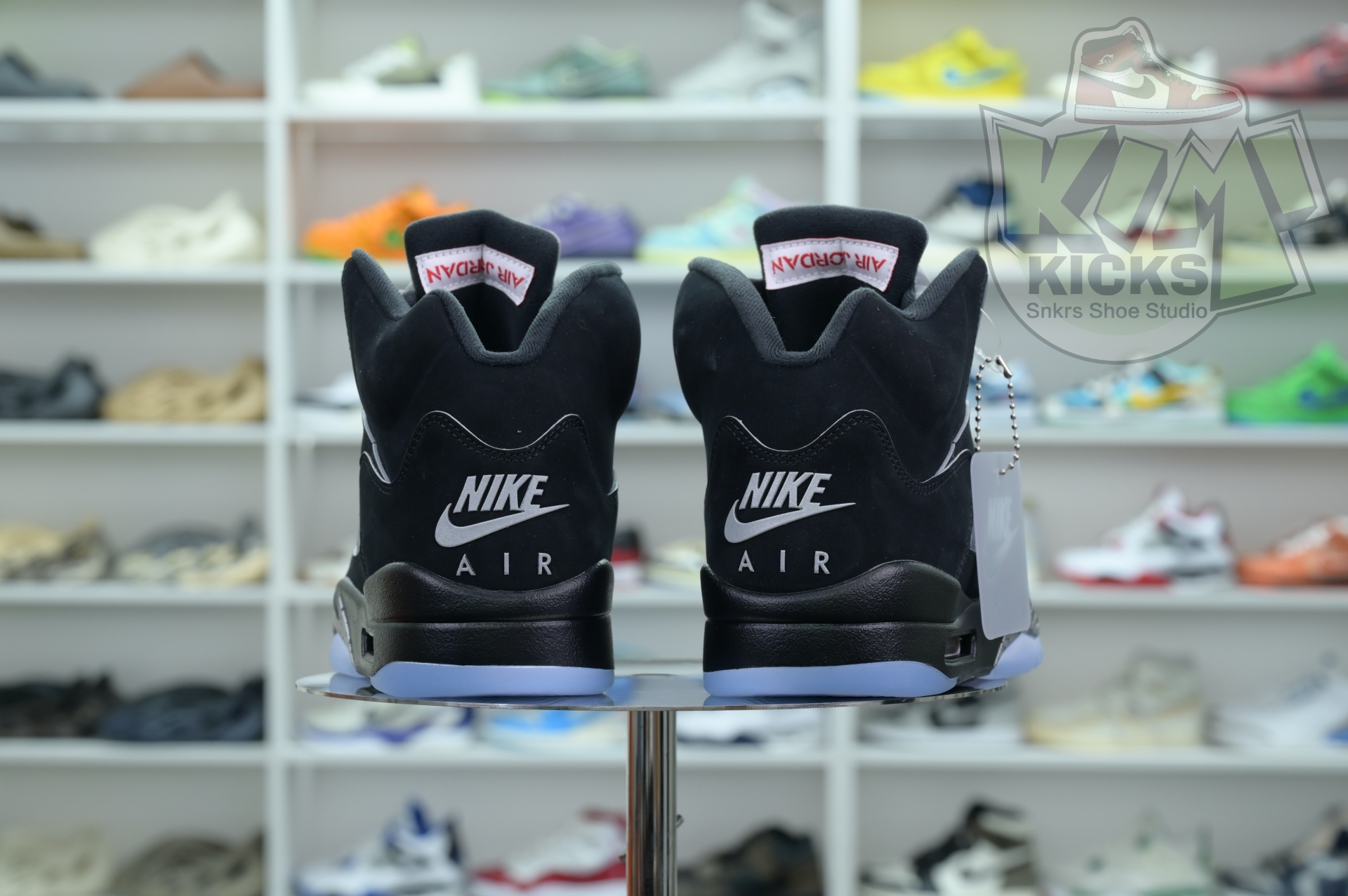 Jordan Air Jordan 5“BLACK METALLIC REIMAGINED”