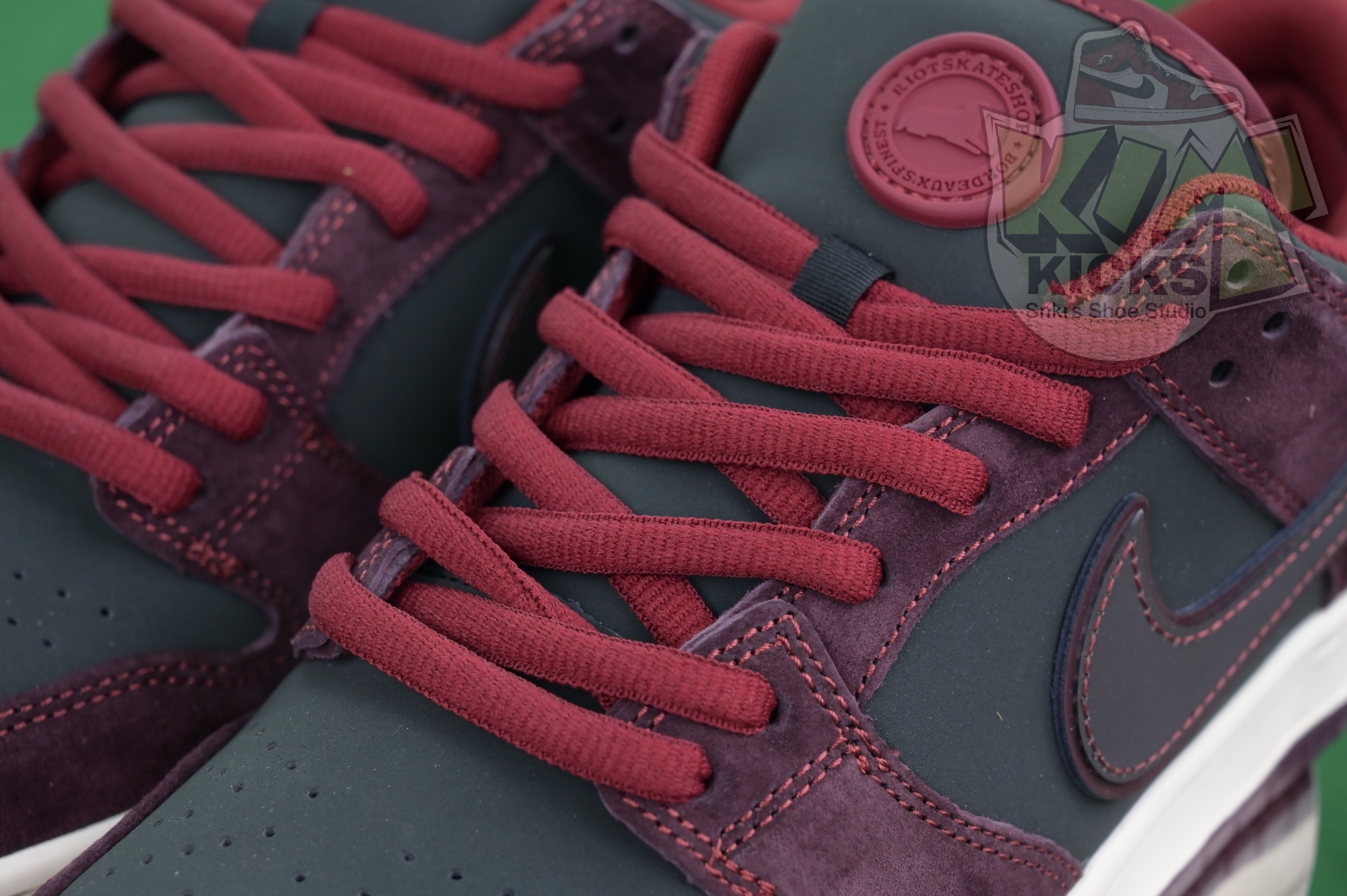 RIOT Skateshop x Nike SB Dunk Low