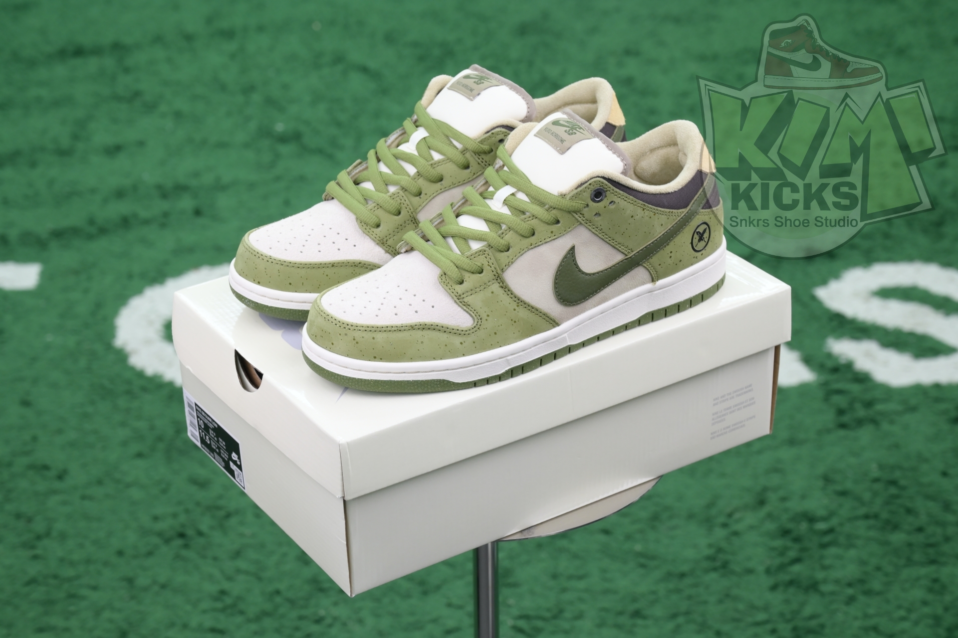 Yuto Horigome x Nike Dunk SB Asparagus