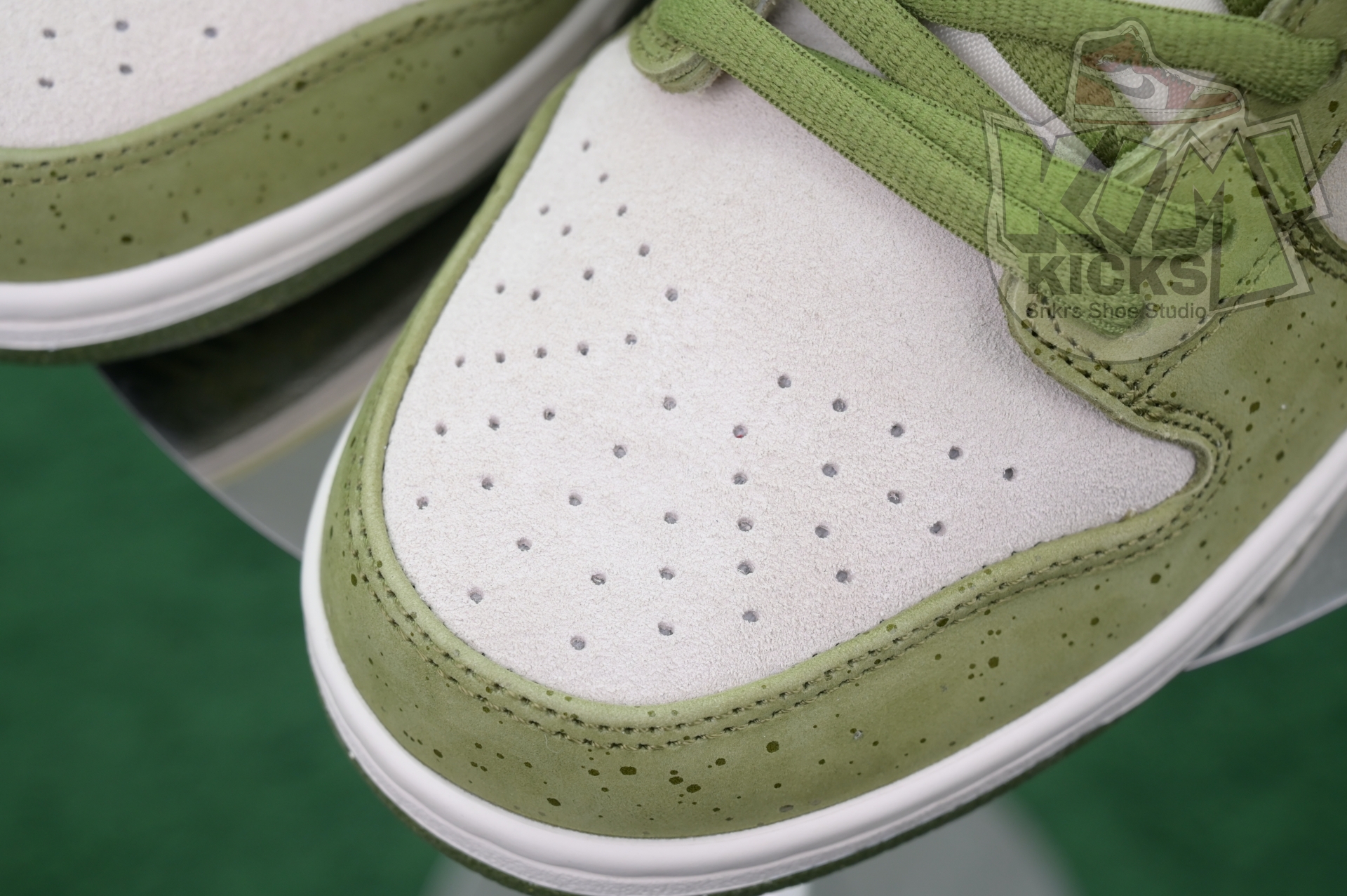 Yuto Horigome x Nike Dunk SB Asparagus
